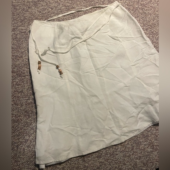 WHITE LINEN BLEND SKIRT with tie belt detail - Picture 1 of 4